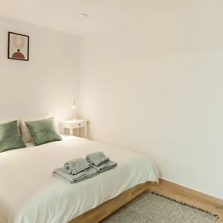 Apartment Design In The Historic Center Tarragona